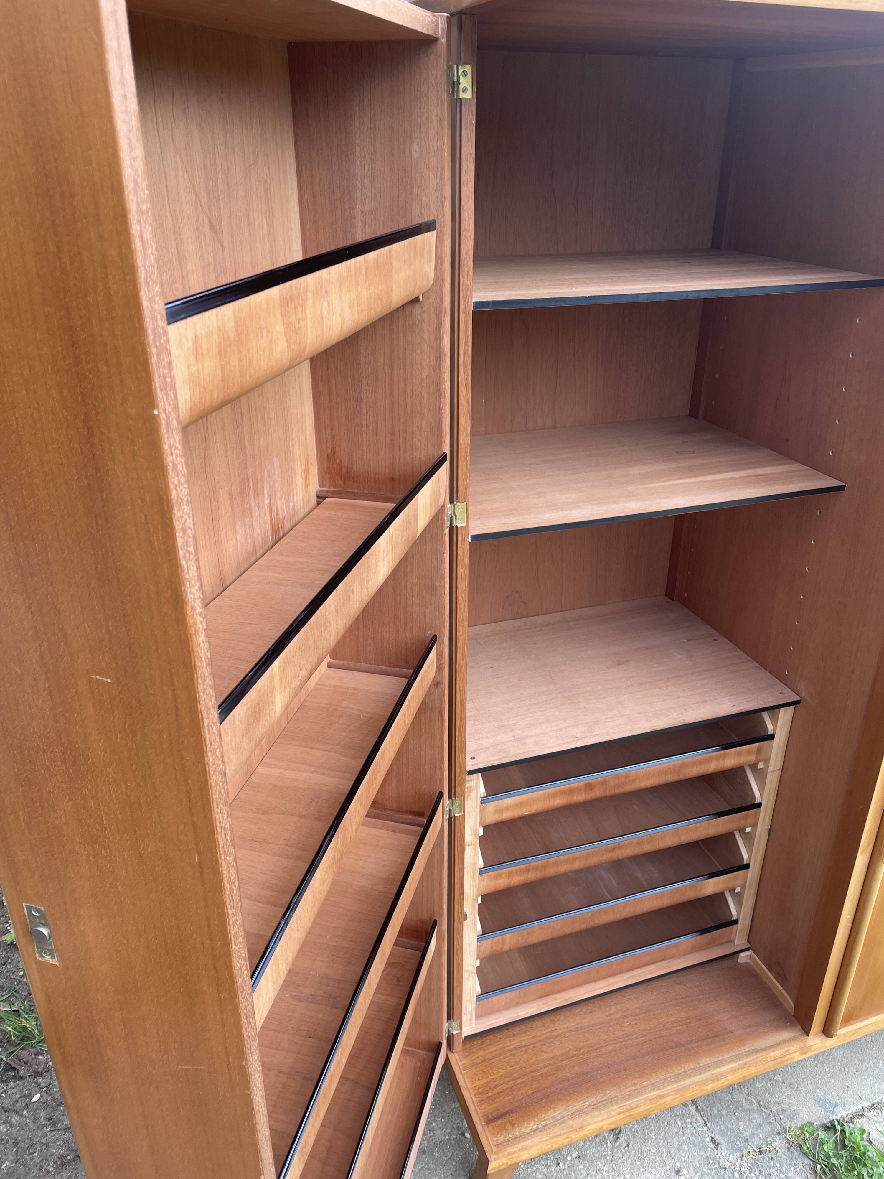 Wardrobe dressing room 1960