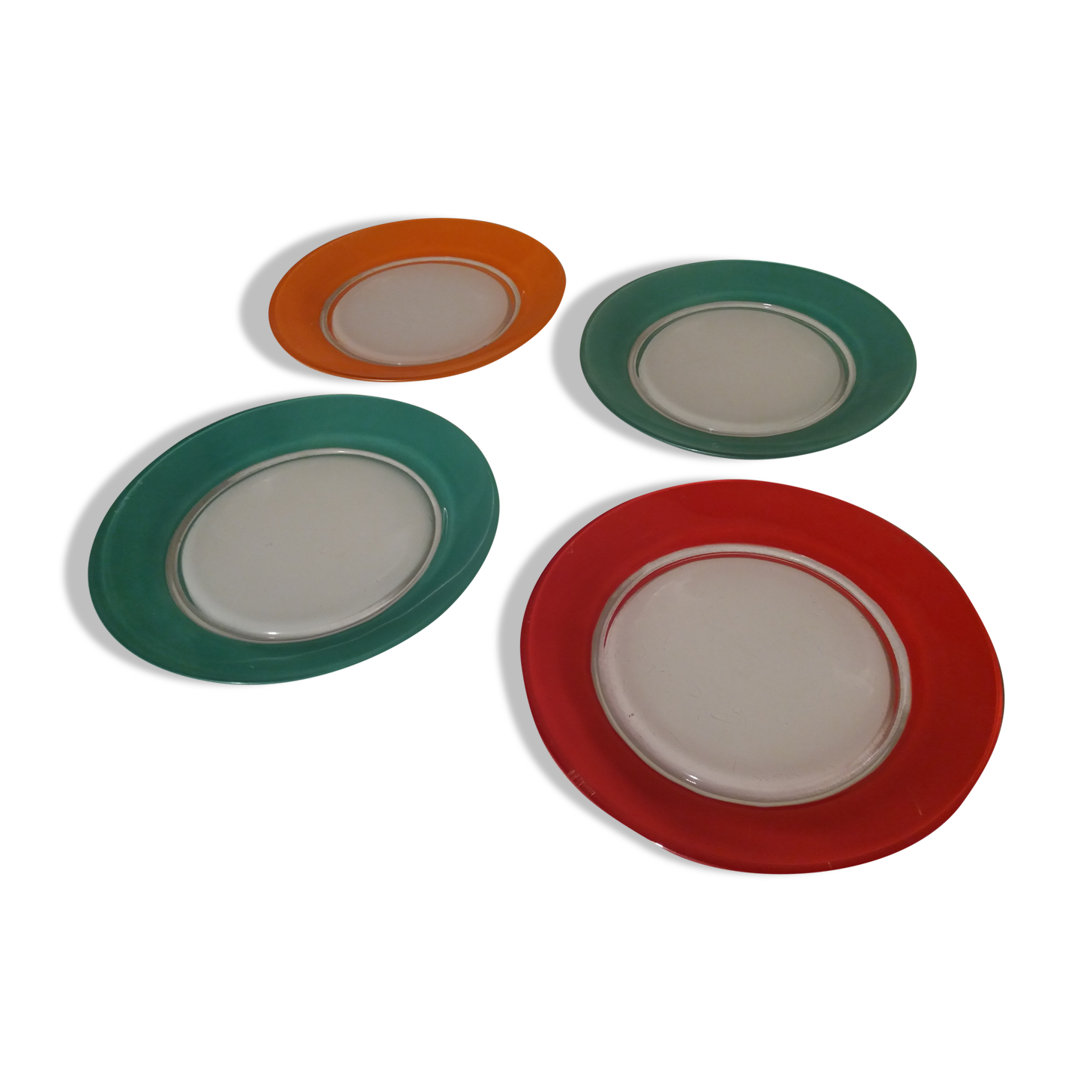 Lot of 4 "Duralex" color dessert plates