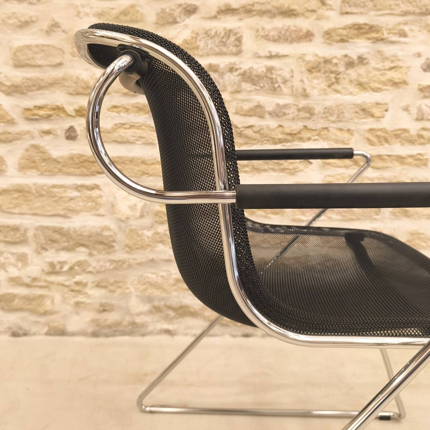 Armchair model Pénélope, design by Charles Pollock for Anonima Castelli.