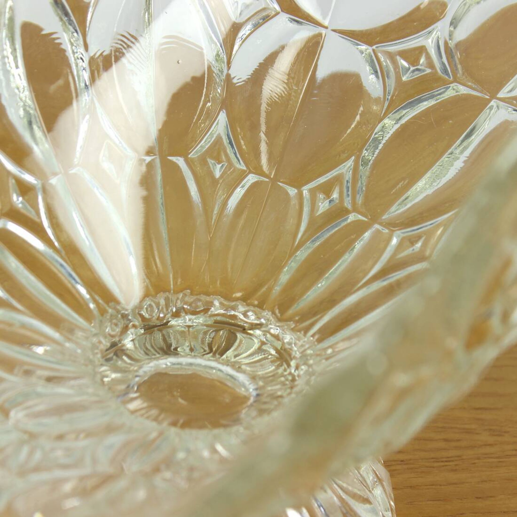 Large Pressed Glass Bowl, Tulip Collection Hermanowa Hut, 1957