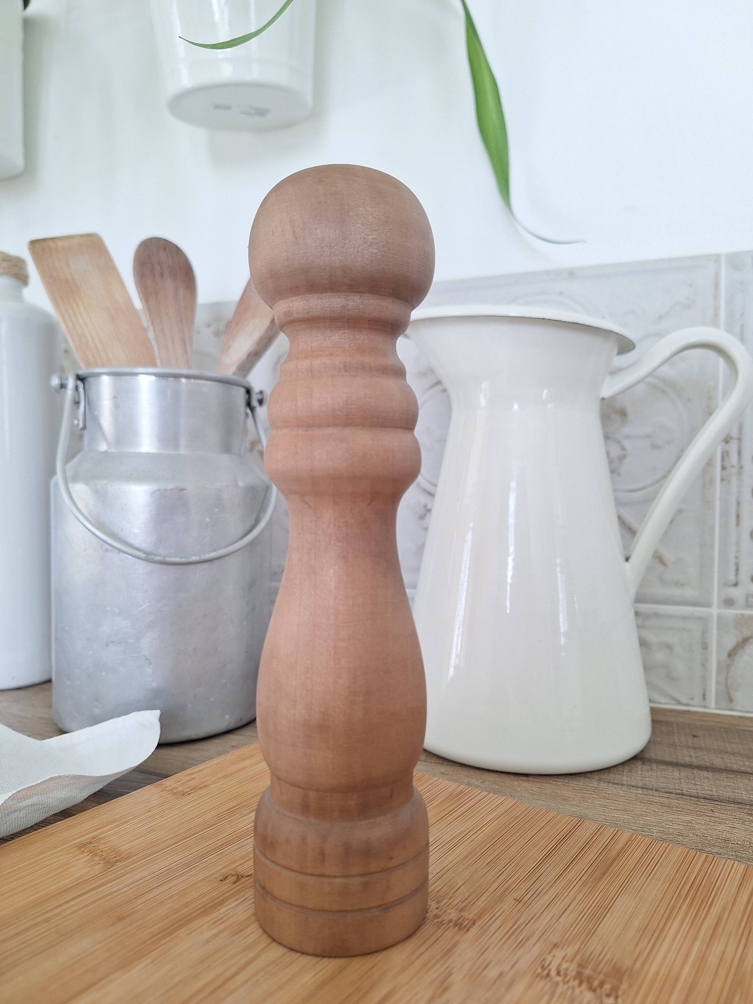 Wooden salt shaker