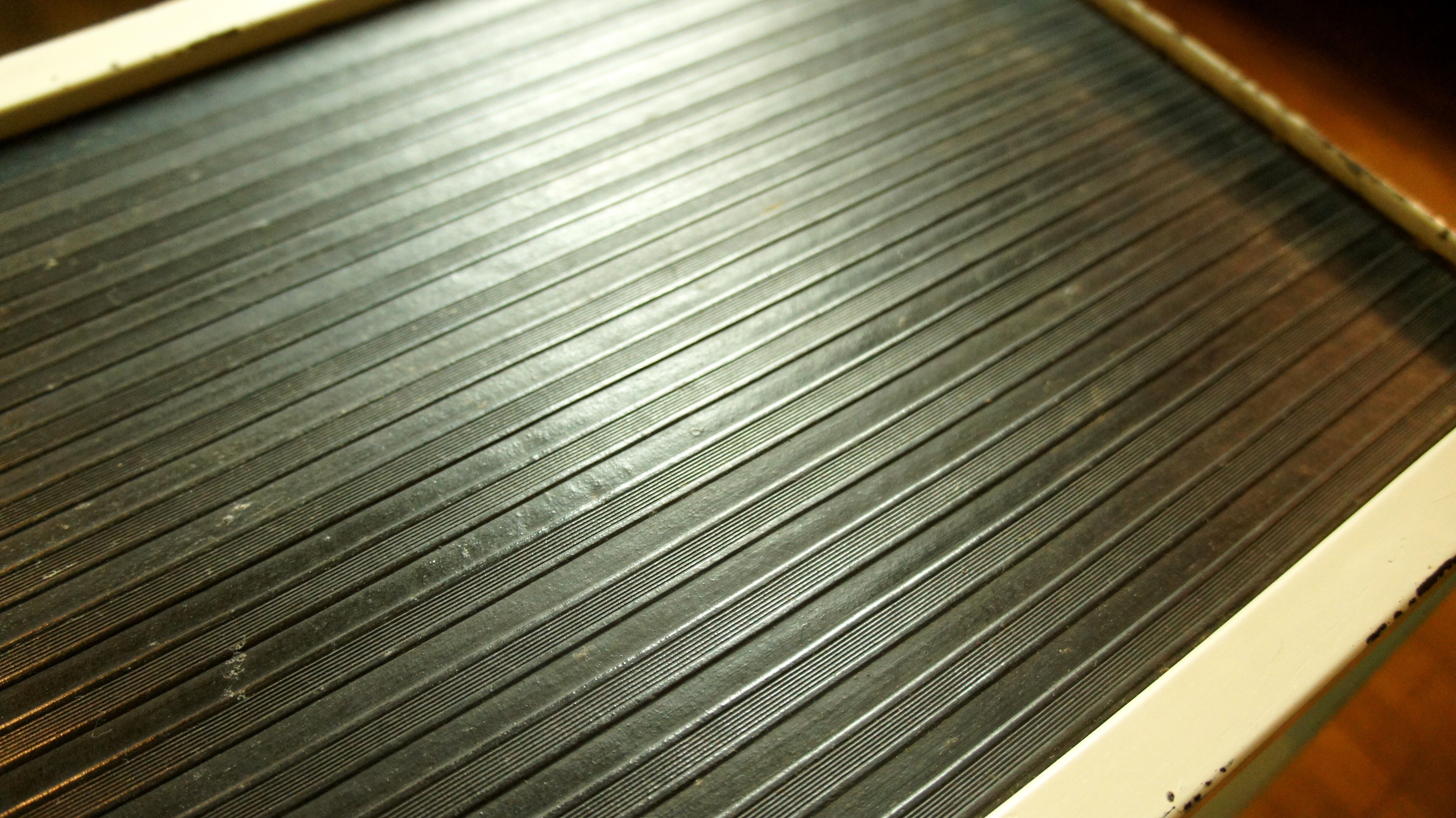 Vintage industrial metal rolling dessert