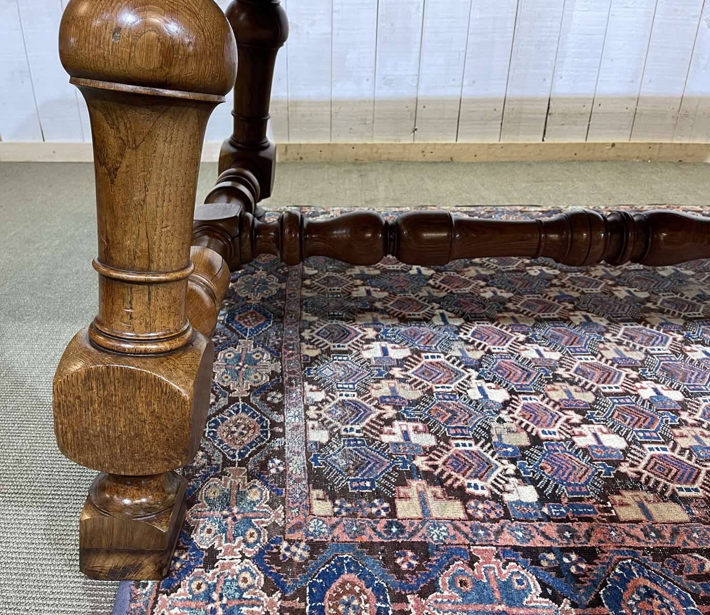 Table de château extensible en chêne des années 1930