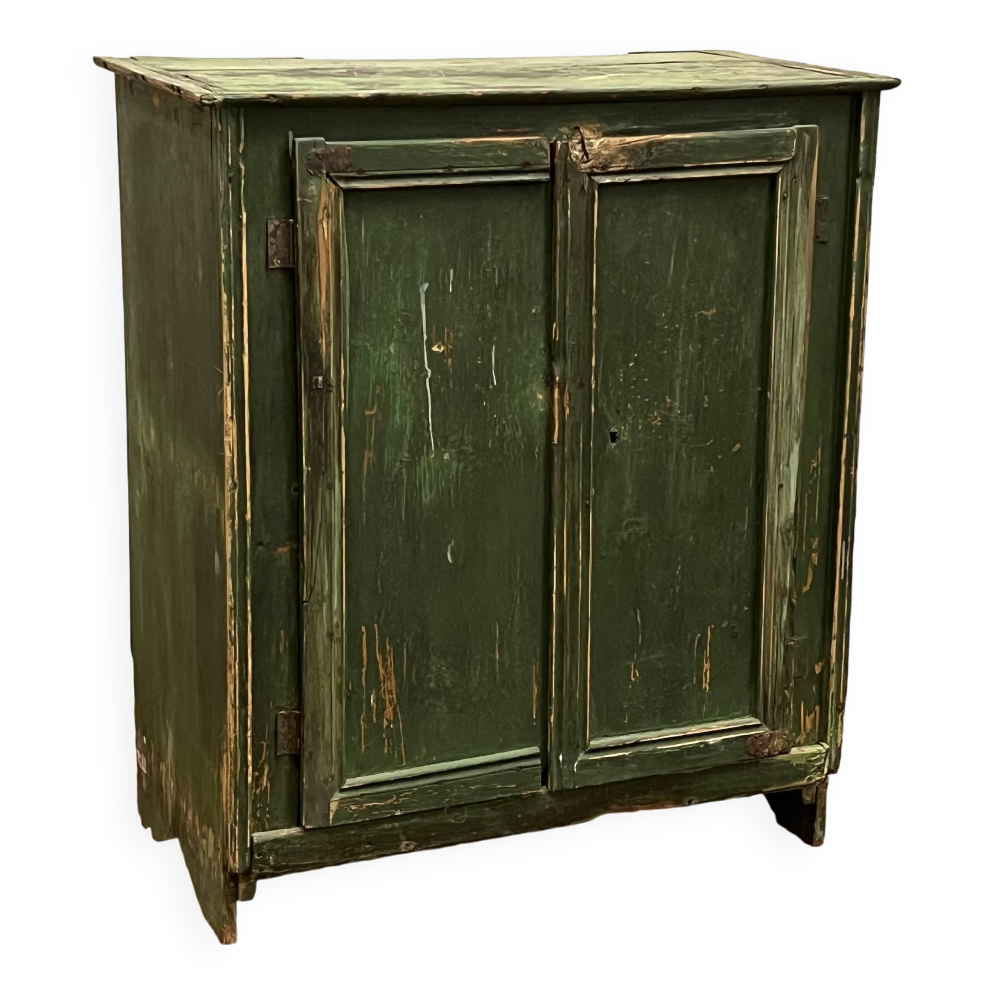 Patinated furniture / patinated buffet