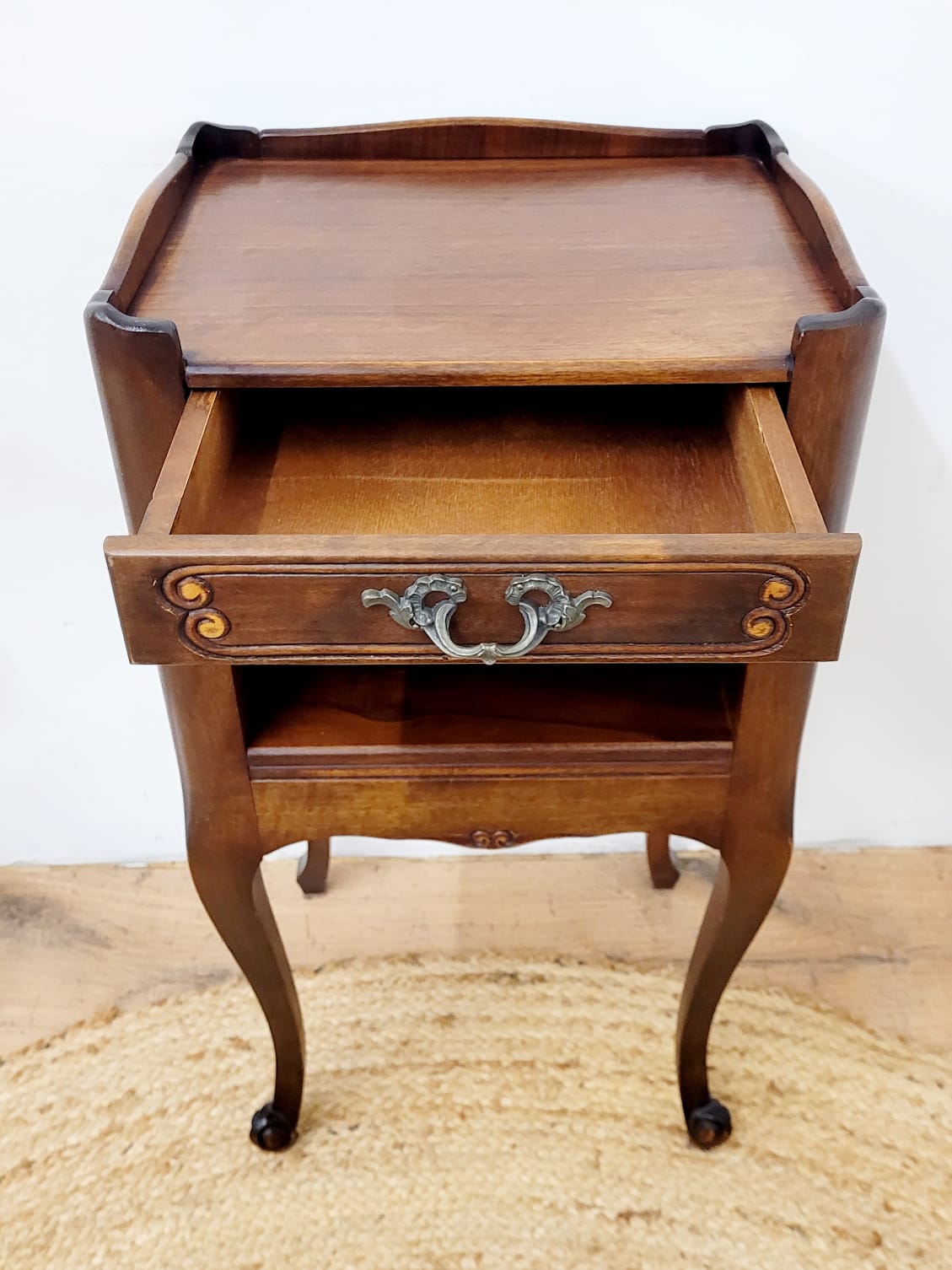 Table de chevet Louis XV