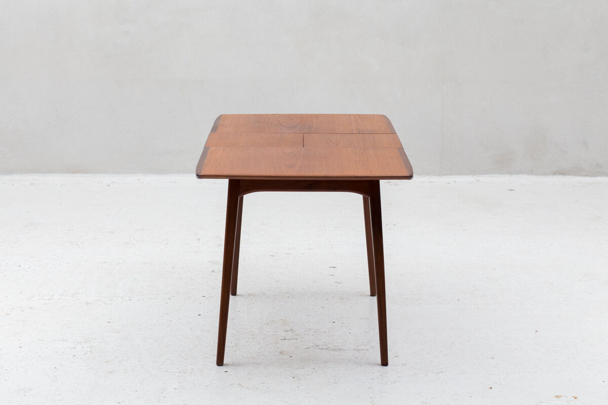 Dining table by Louis Van Teeffelen for Wébé, Dutch design, 1960’s