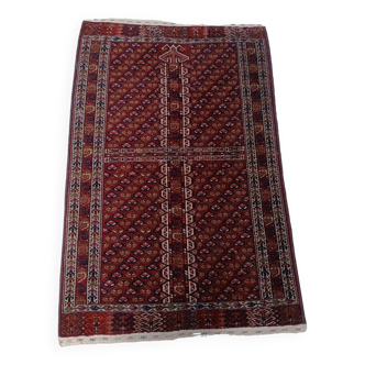 Tapis d'orient en laine vintage