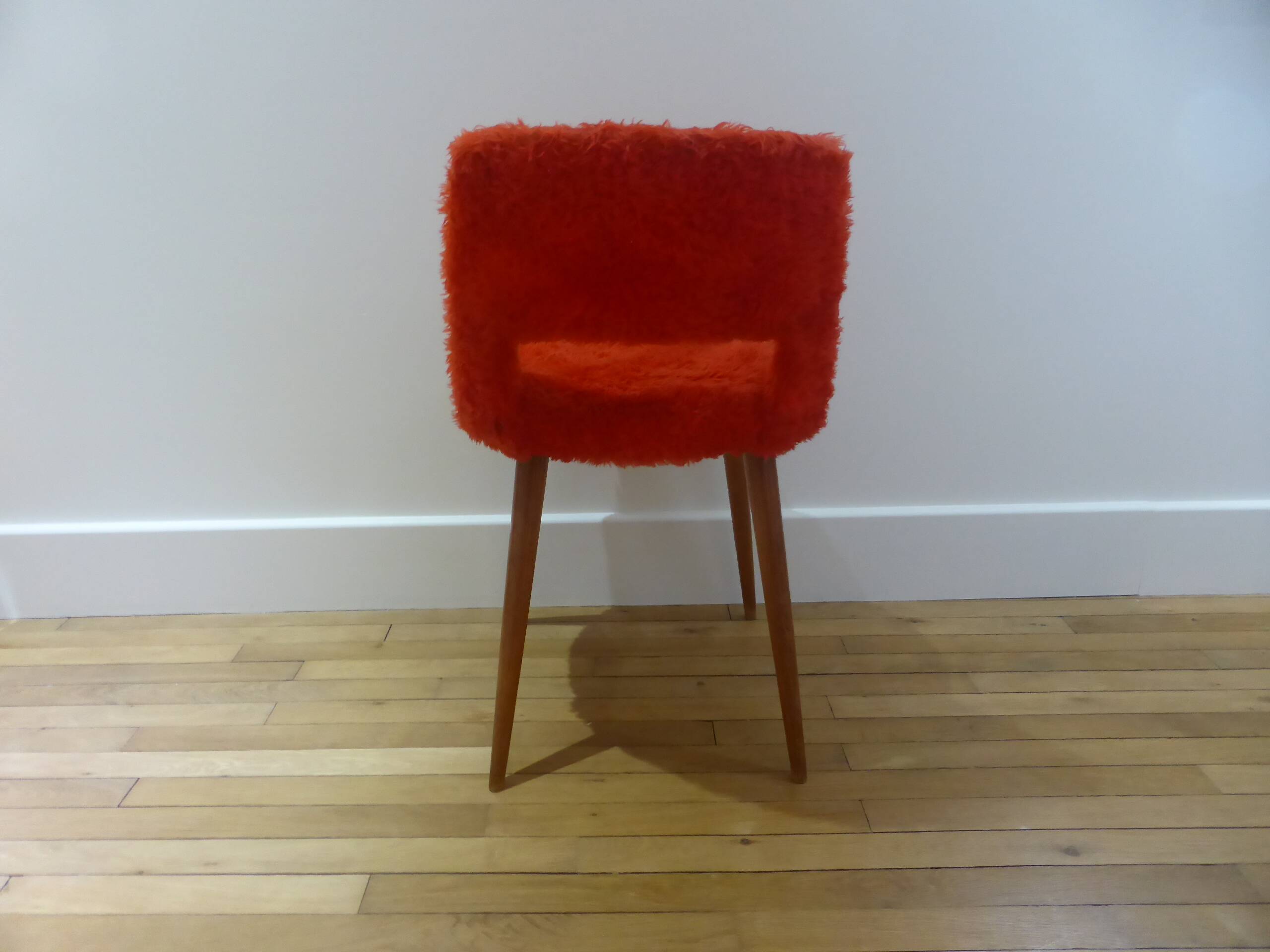 vintage red fur chair
