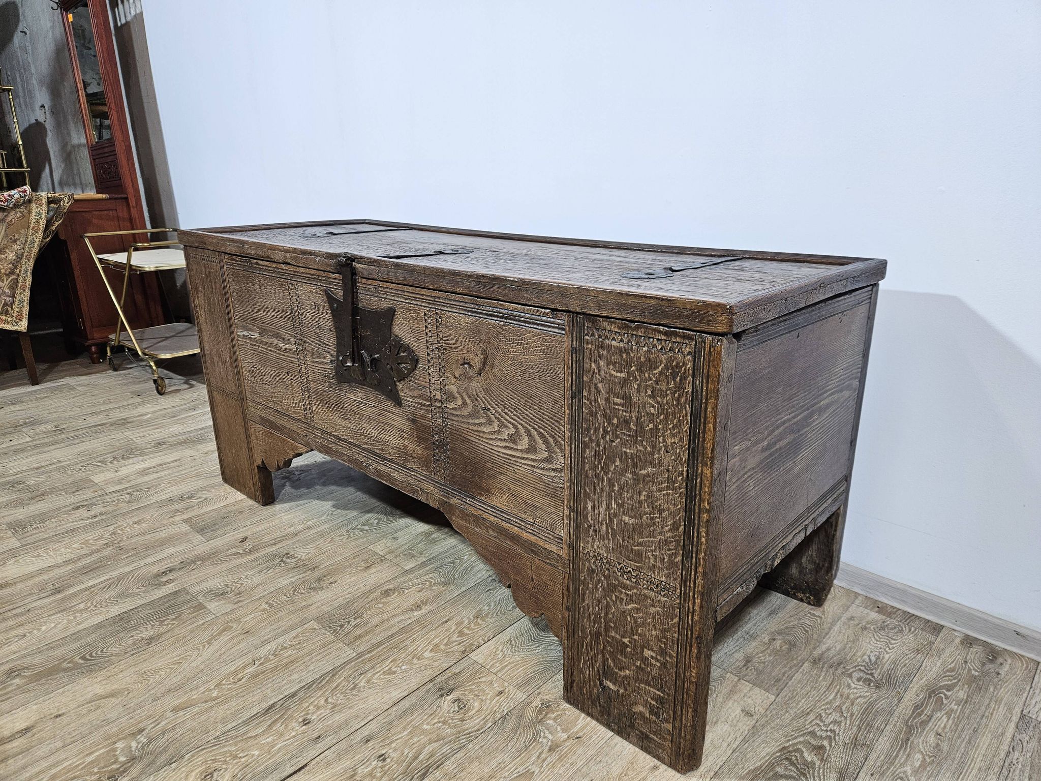 Gothic Chest 15th century