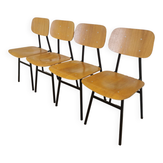 Lot de 4 chaises d'école vintage / chaise de salle à manger rétro en bois avec pied en métal / stol kamnik yougoslavie