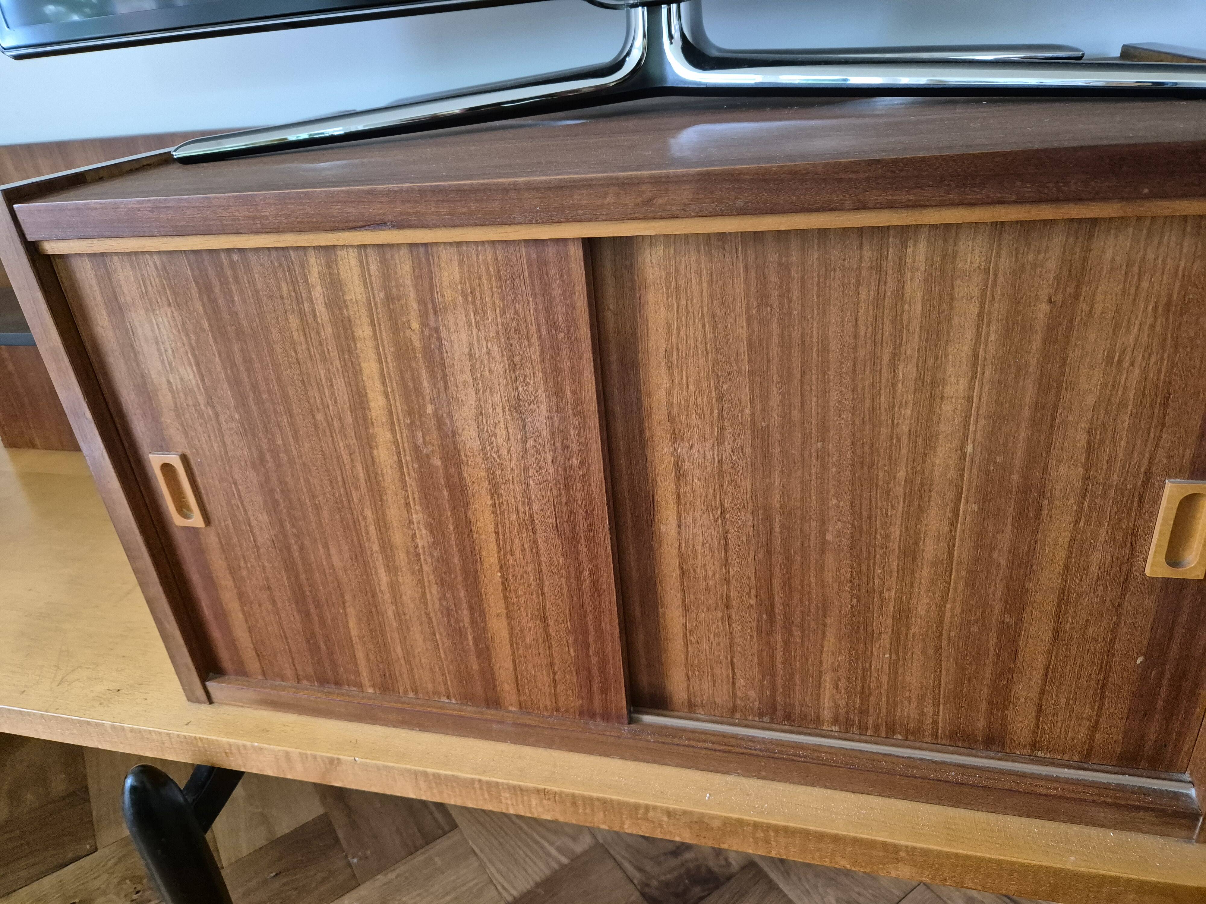 Meuble vintage dans le style d'Alfred Hendrickx
