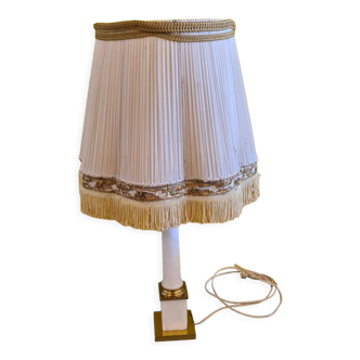 Classic french table lamp with alabaster and gold plated elements. from around the 1950/60s.