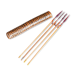 Flèches en bois dans leur panier
