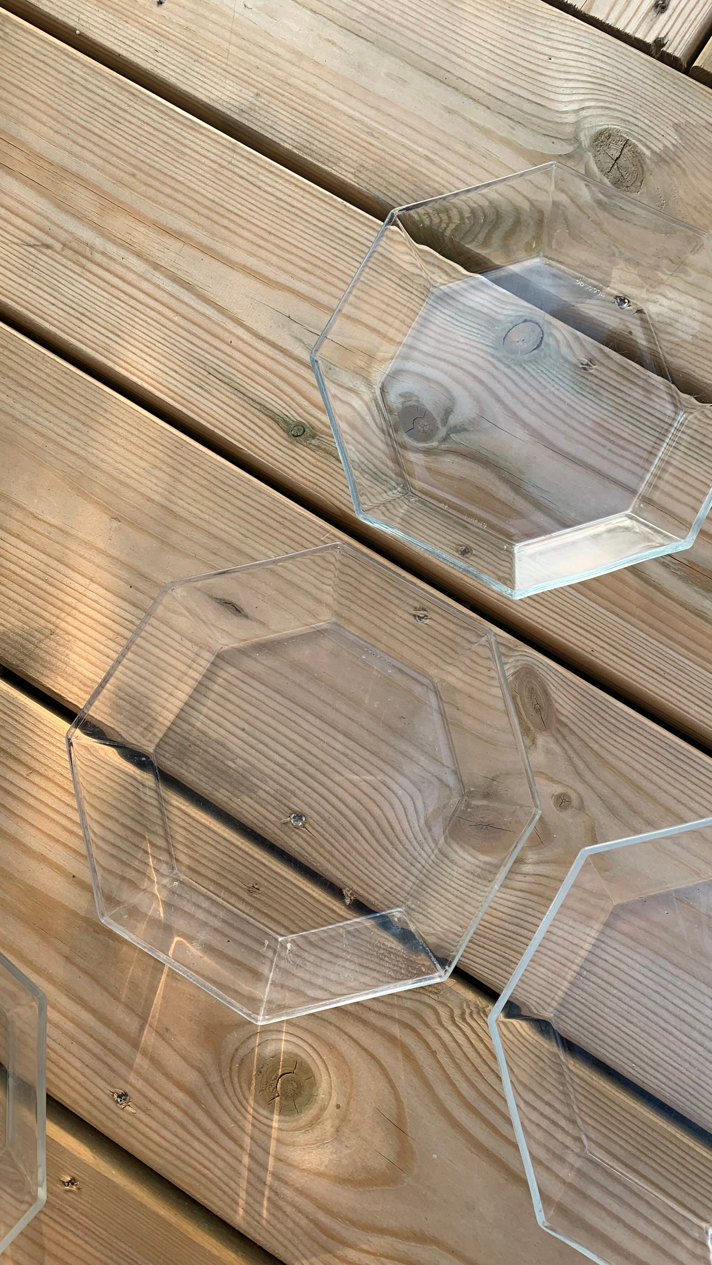 Transparent arcoroc plates