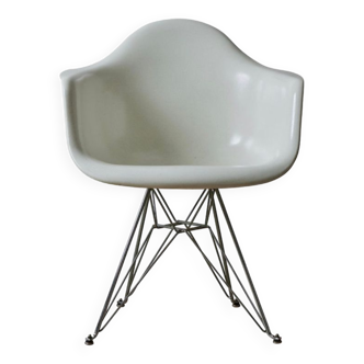 Modernica fiberglass armchair from 1948
