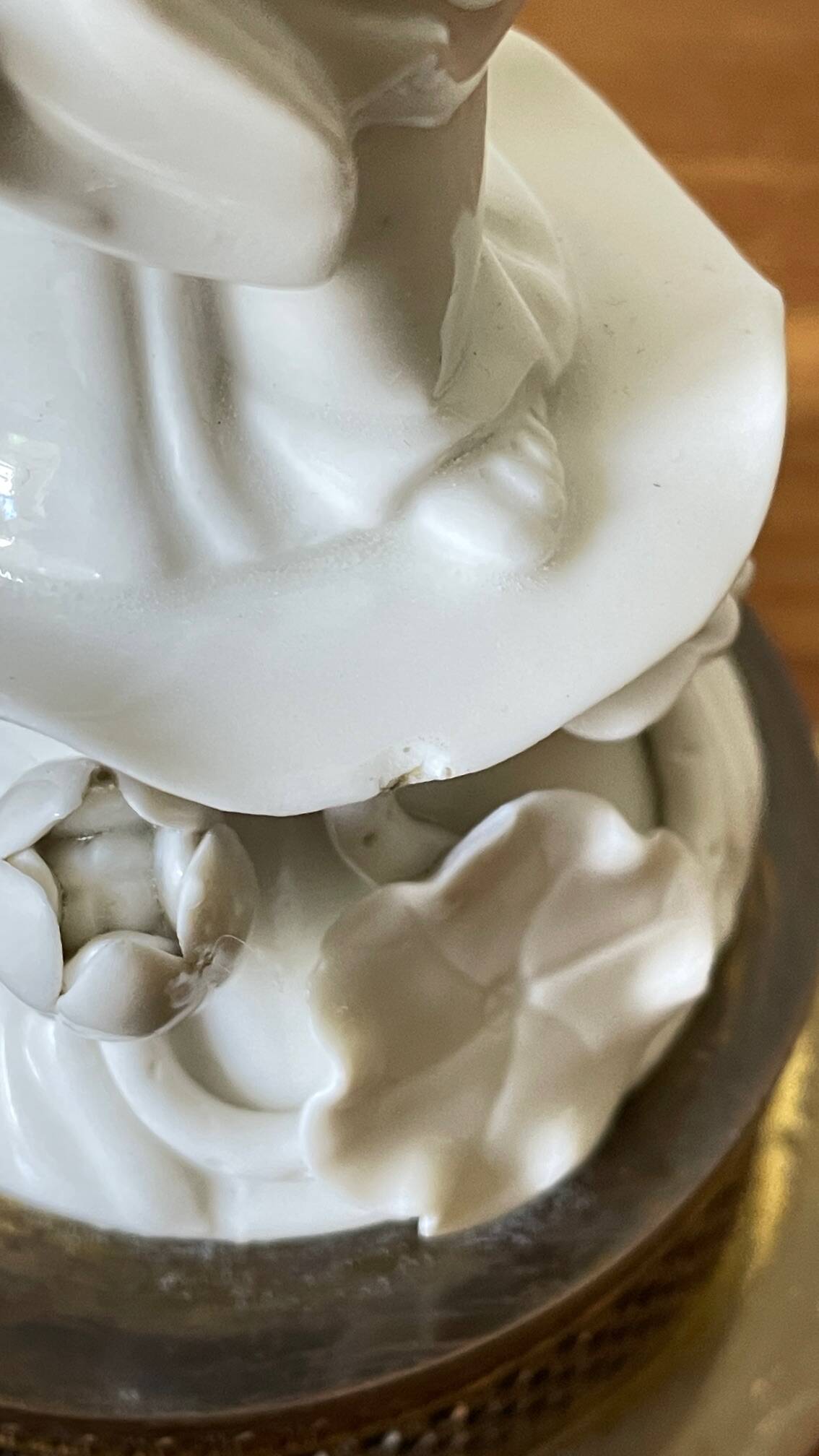 Fine ceramic lamp from the early 20th century