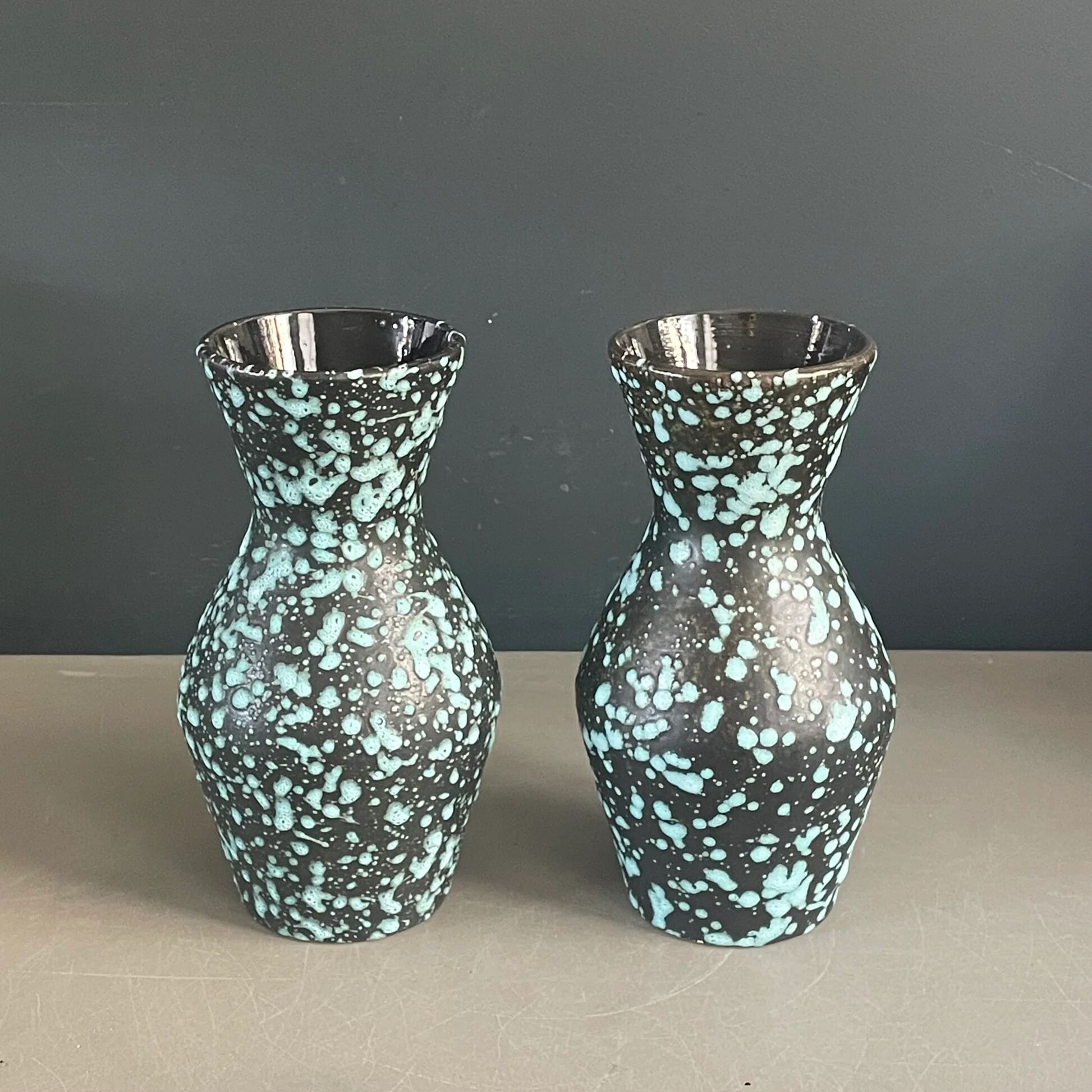 Paire de vases fat lava West Germany - Ref 931