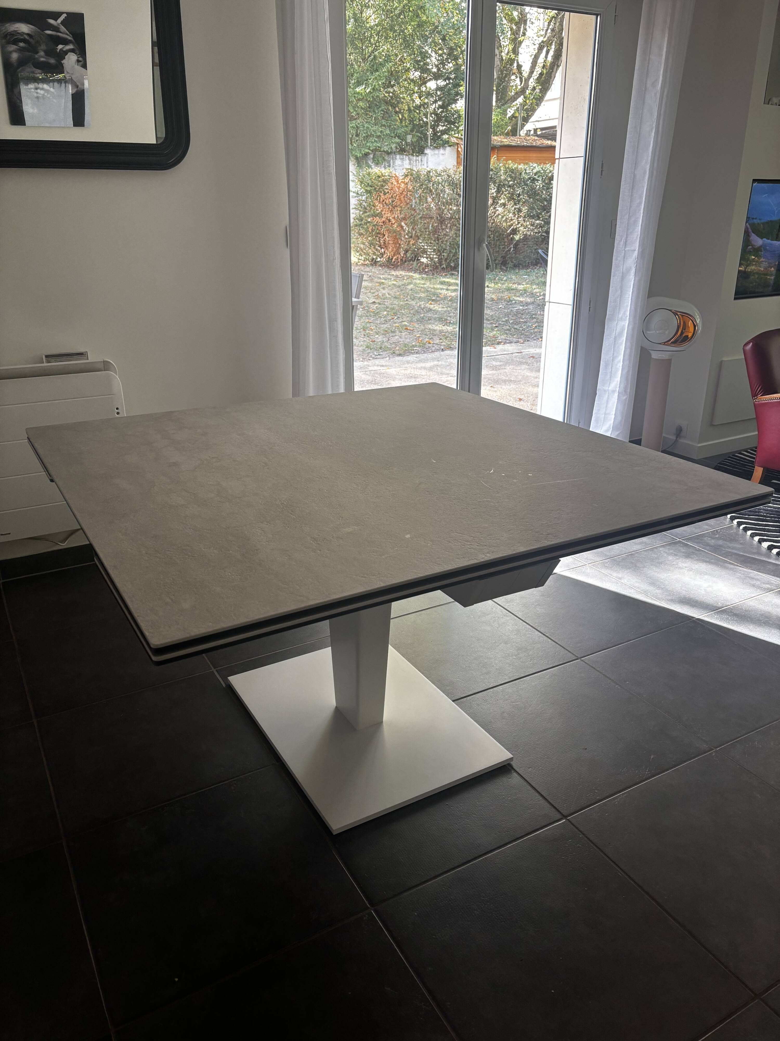 Table de repas céramique RocheBobois