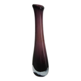 Ancien vase soliflore en verre violet