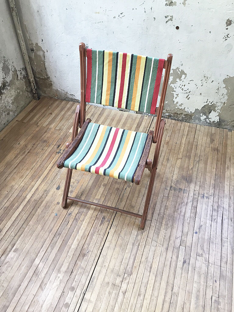 Folding garden chair