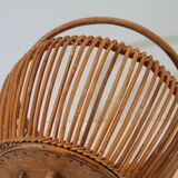 Rattan worker