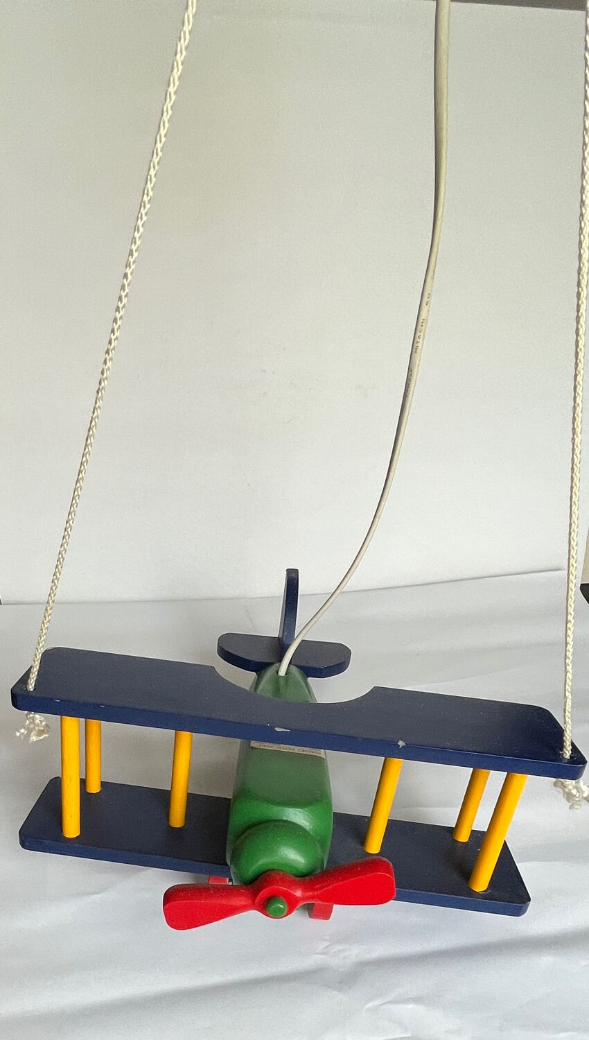 Children's room pendant light