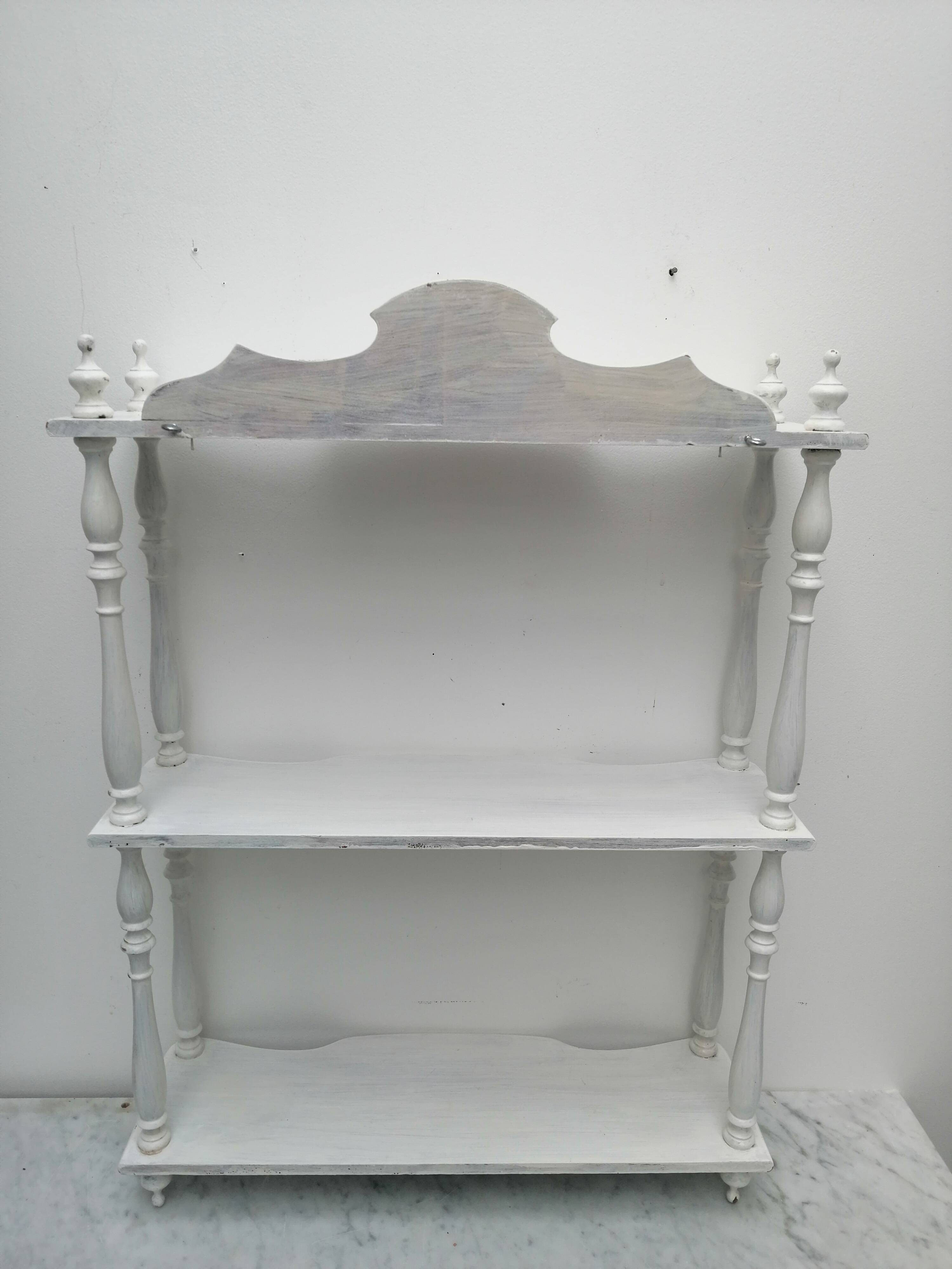 Napoleon III style shelf