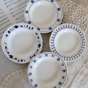 4 mismatched blue and white earthenware soup plates - Lot Margot