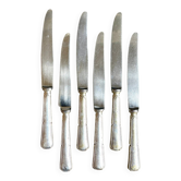 6 couteaux en métal argenté manche fourré et martelé