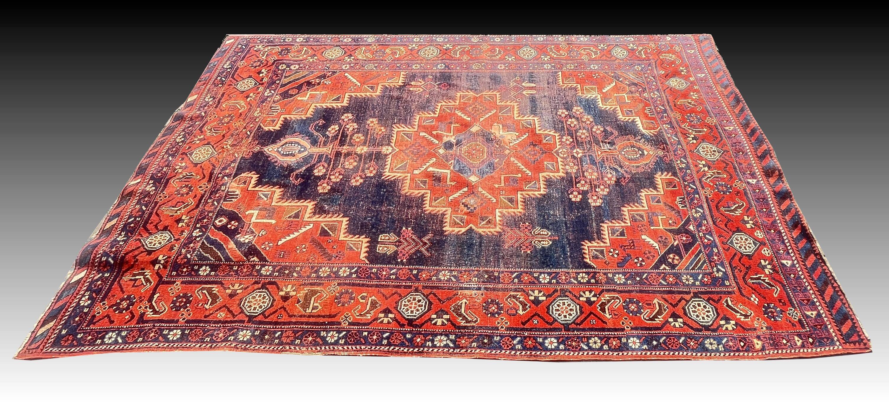 Oriental Rug Iran Afshar Neriz Antique Vase: 1.60 X 2.40 Meters