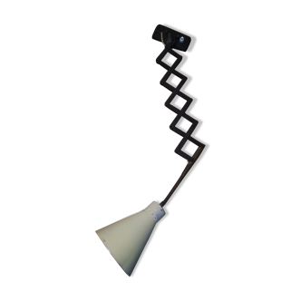 Accordion zig zag sconce