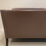 Scandinavian design 3-seater leather sofa.