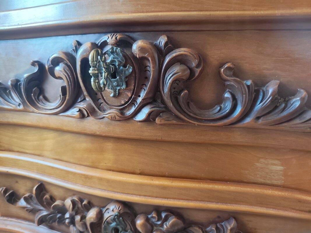 Commode ancienne Louis ou régence
