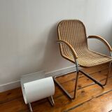 80's design and vintage magazine rack