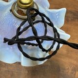 Suspension, old in milky white glass