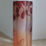 Legras quadrilobed vase from the "ruby" series in glass (1900 - 1910)
