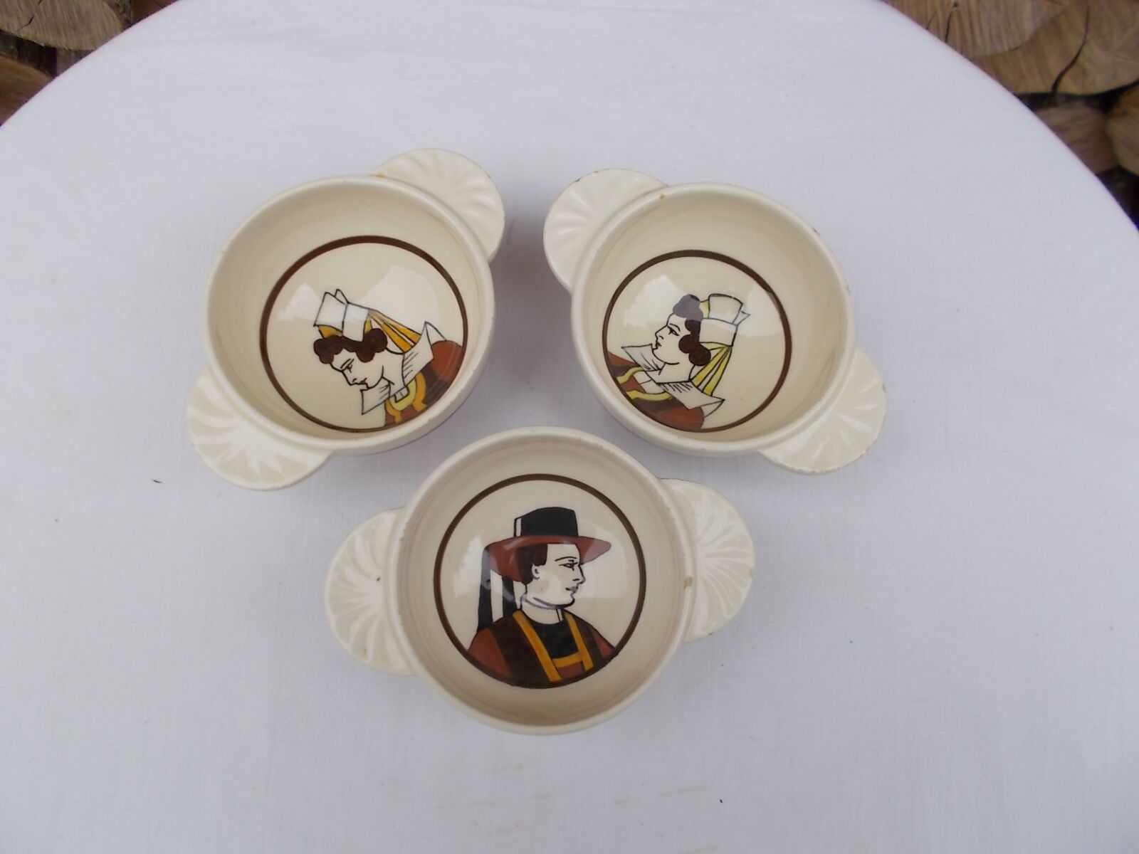 Set of 3 Quimper bowls