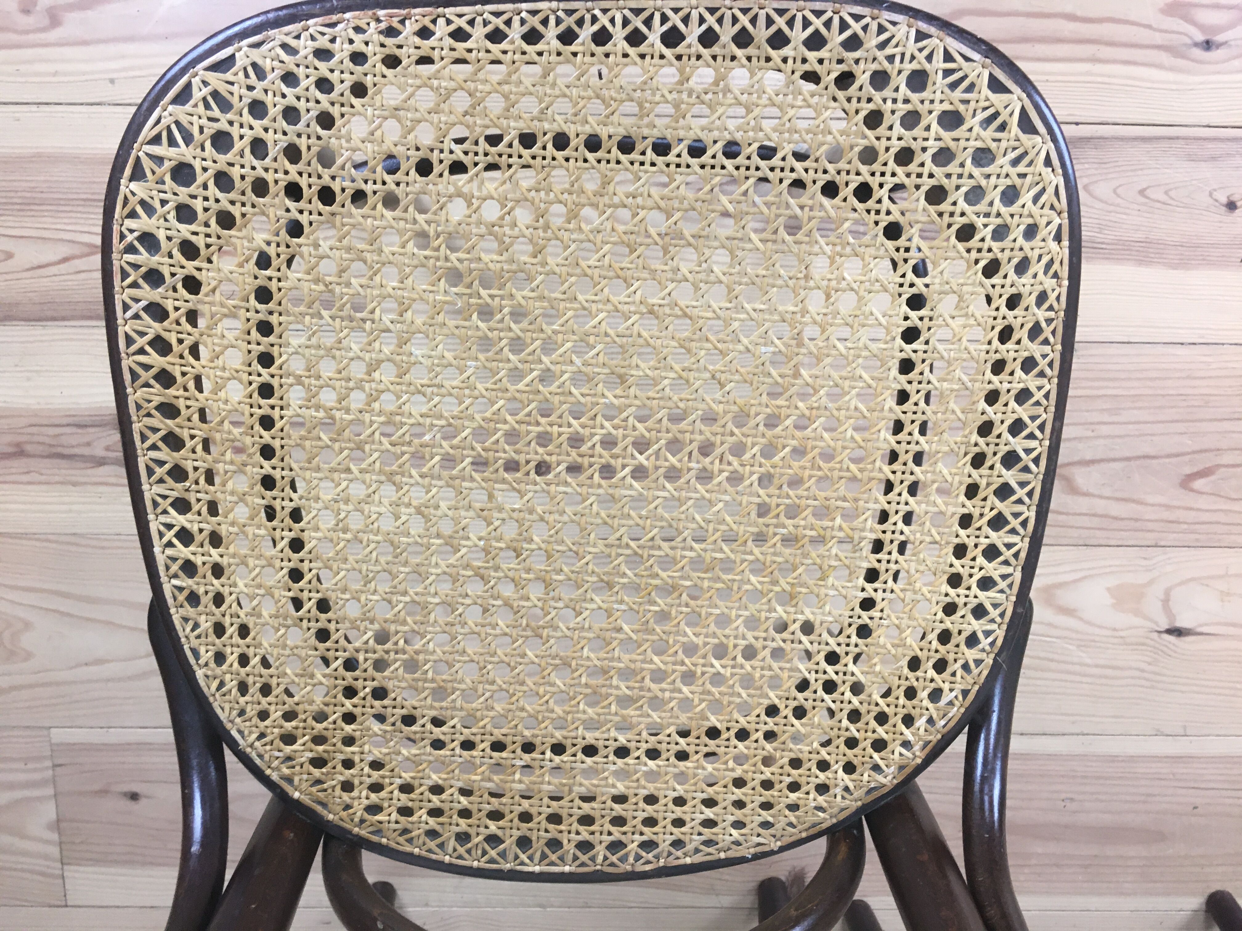 4 bistro chairs number 17 in curved wood and canning