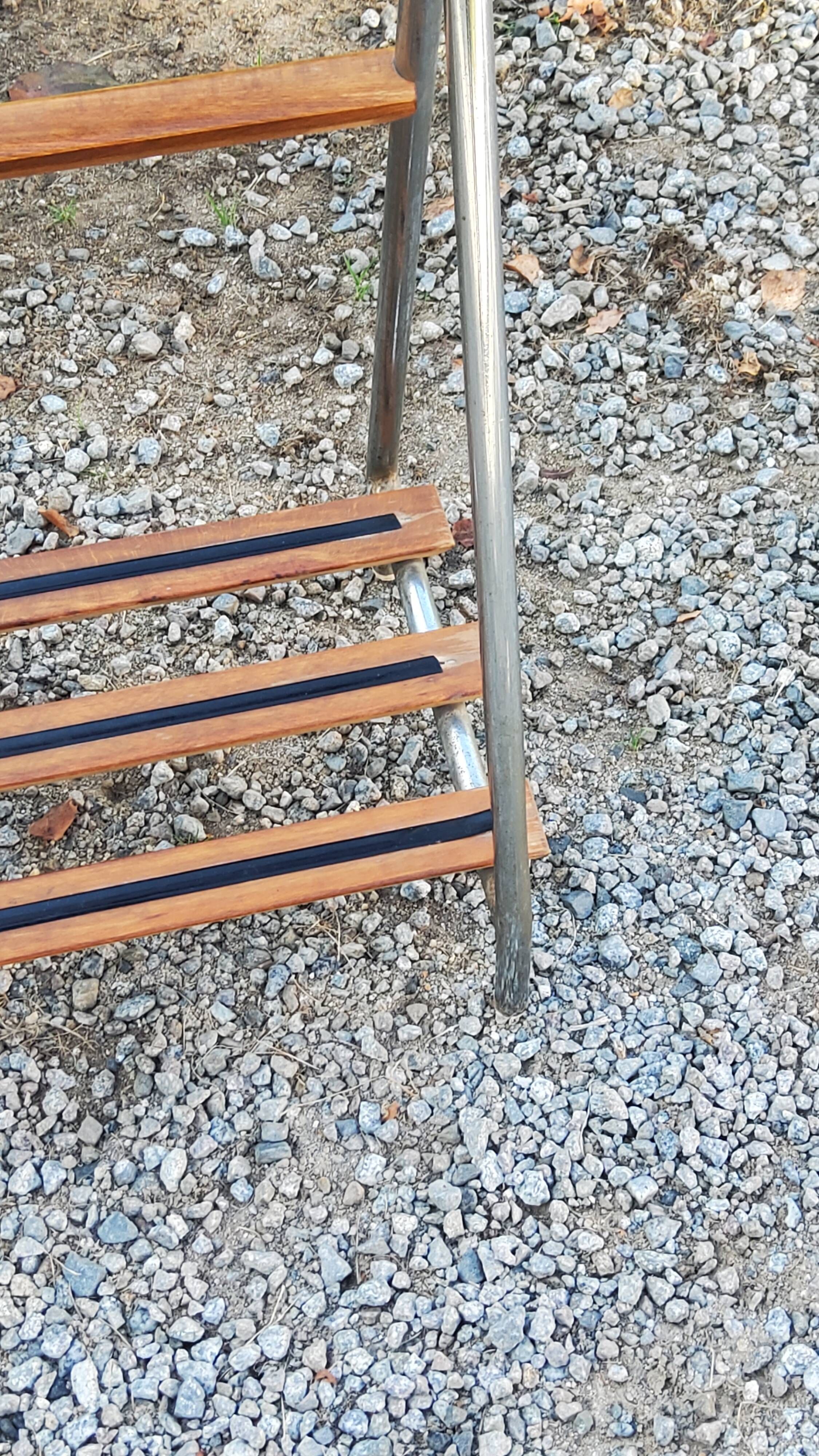Vintage valet in wood, chrome metal and vinyl from the 60s