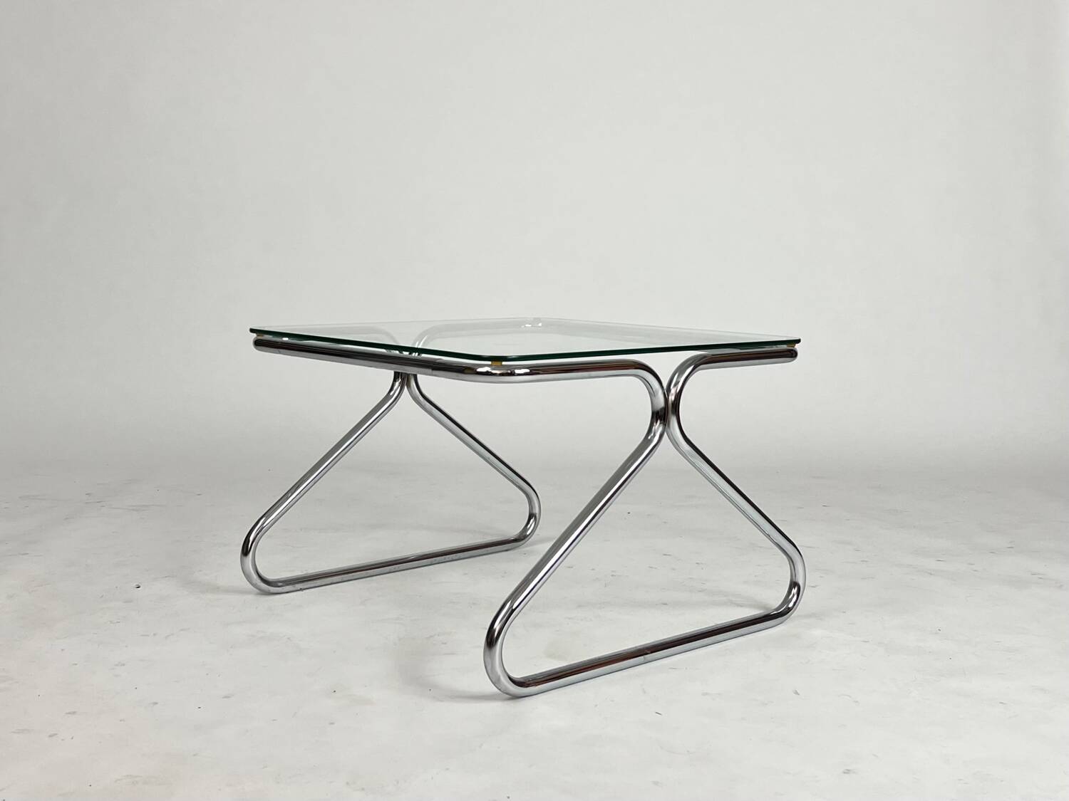 Vintage chrome glass coffee table 70s Space Age Bauhaus