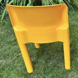 Chaise Kartell Jaune plastique Carlo bartoli model 4875