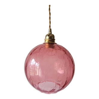 Ribbed glass suspension