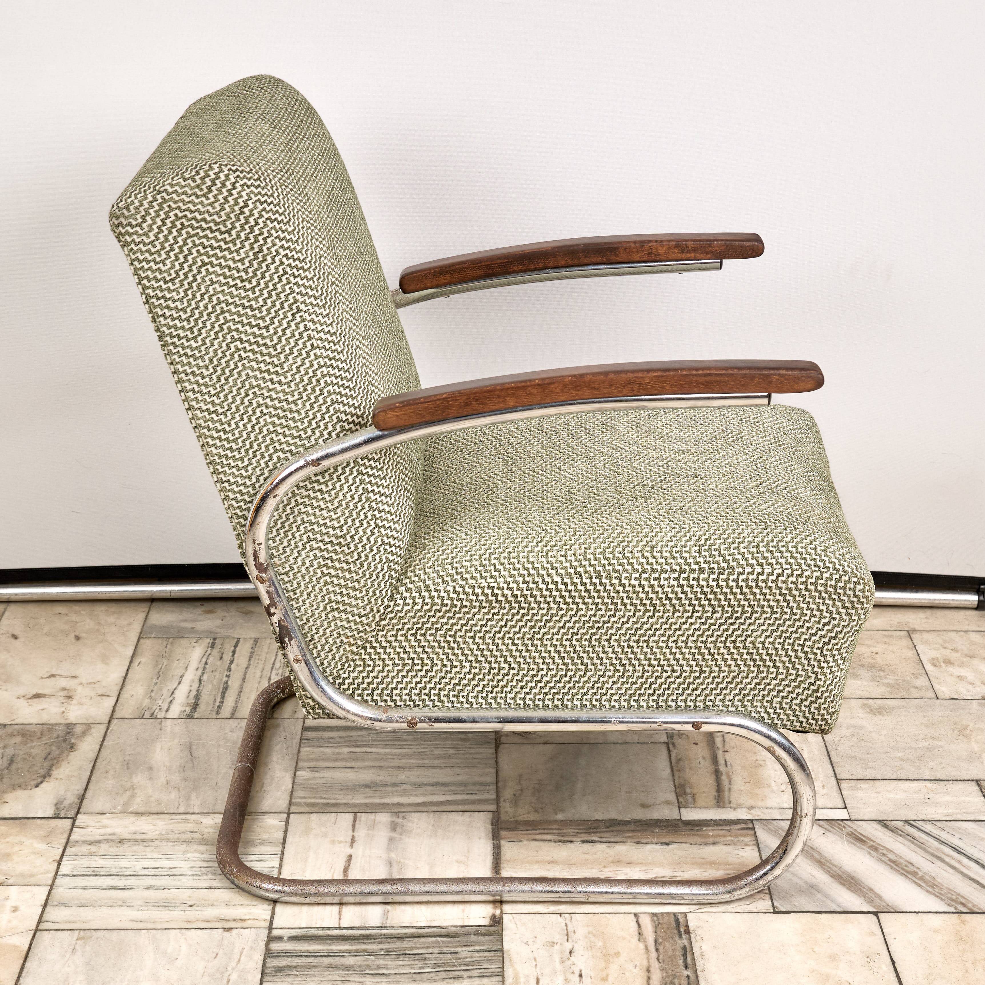 Cantilever Bauhaus Armchair S-411, Thonet, 1930s, Czechoslovakia