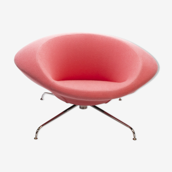 Pink Kirk lounge chair by René Holten for Artifort, 1990