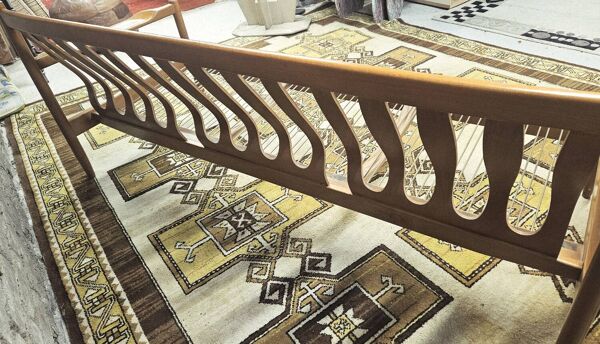 Canapé scandinave 3 places tissu bouclette 1960