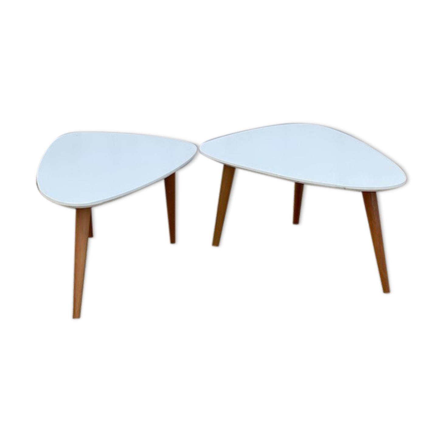 Paire de tables basse de style vintage