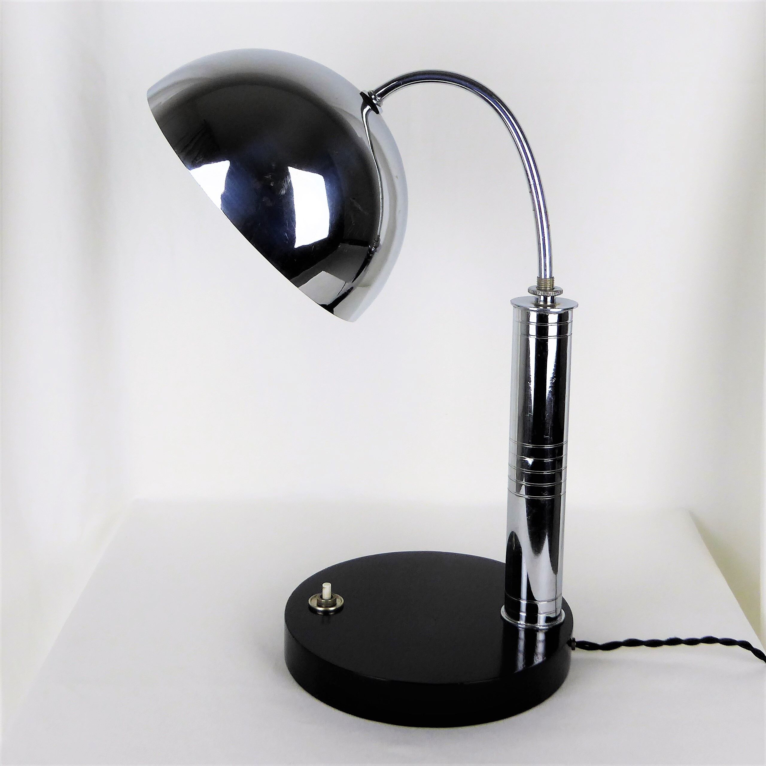 Art Deco chrome desk lamp 1930