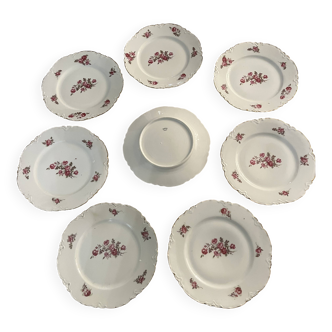 Set of 8 Haviland dessert plates