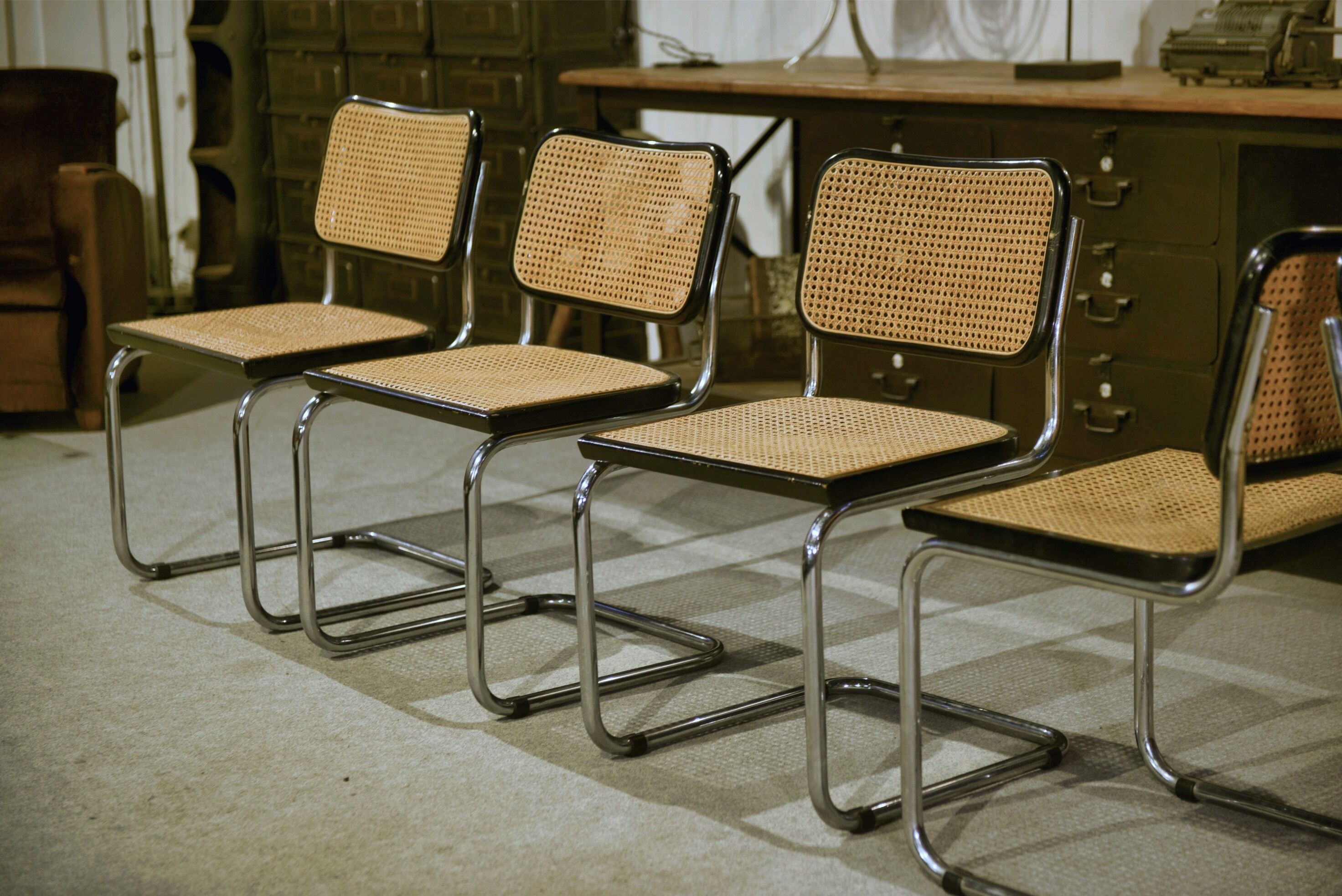 Ensemble de 6 chaises Cesca B32 de Marcel Breuer 1970’s