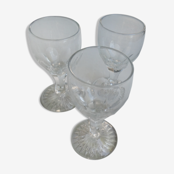 Lot de 3 verres Baccarat pied étoilé